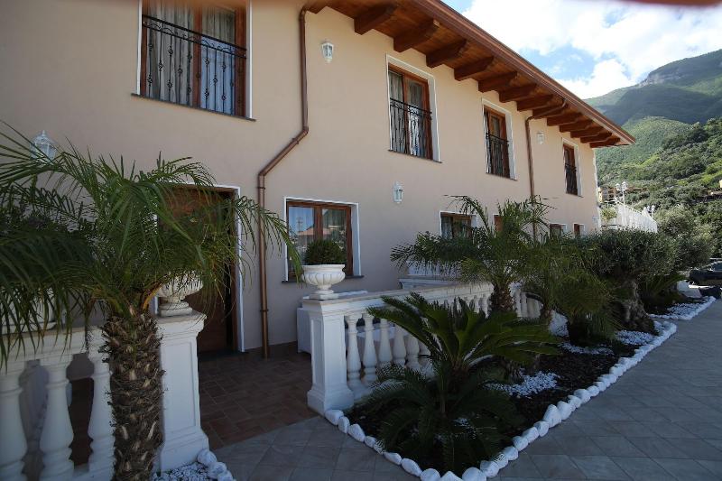 Villa Catiè - Genel