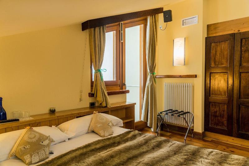 Shatush Hotel - Oda