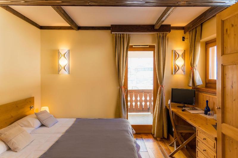 Shatush Hotel - Oda