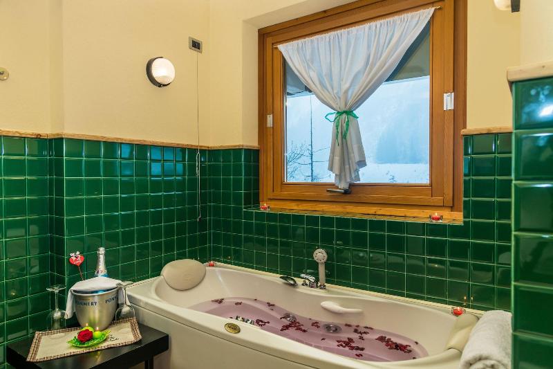 Shatush Hotel - Oda