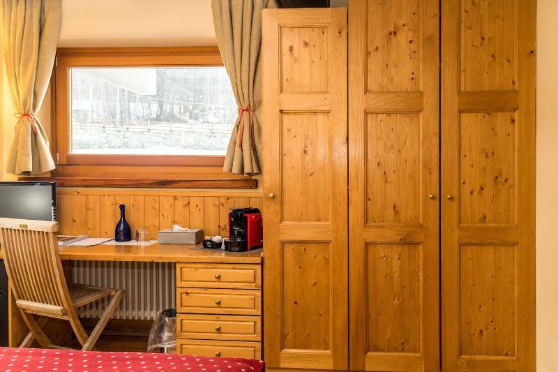 Shatush Hotel - Oda
