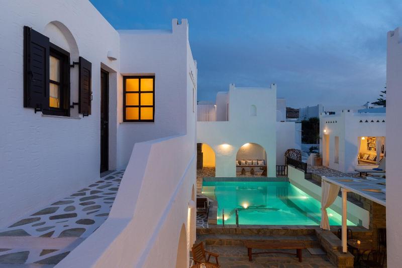 Aella Residence - Genel