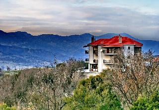 Aiora Luxury Suites