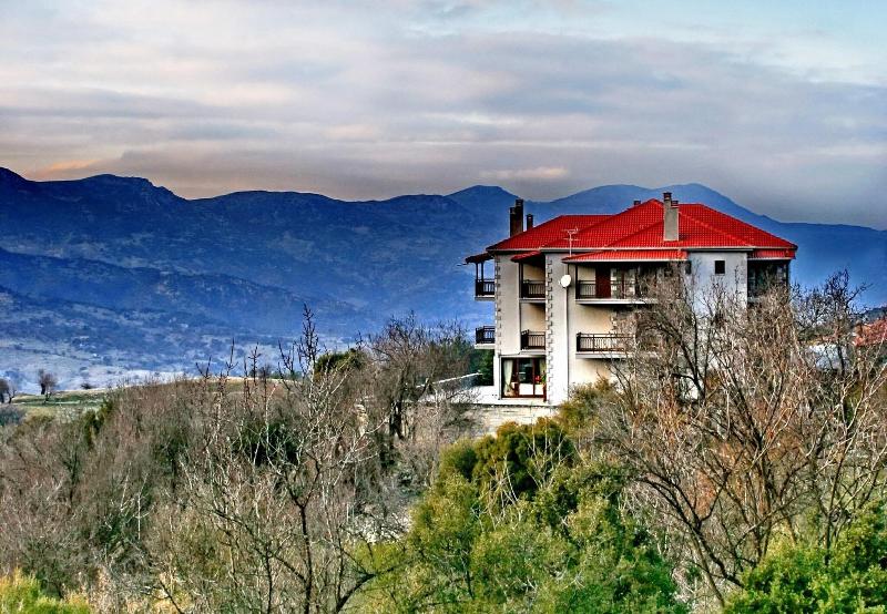 Aiora Luxury Suites - Genel