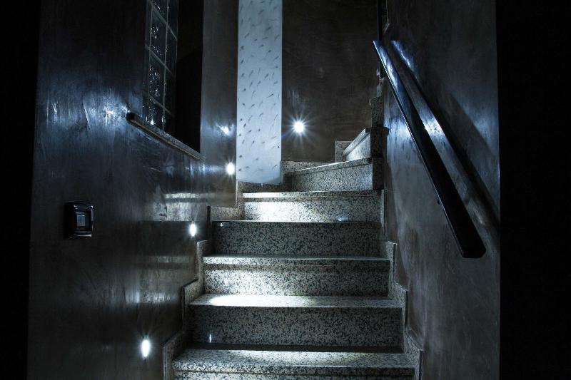 B2in Suite & Office - Lobi