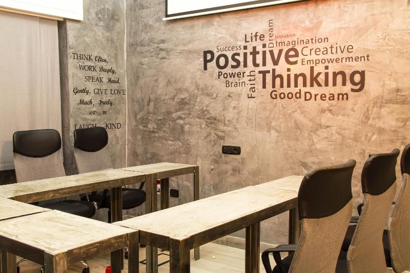 B2in Suite & Office - Toplantı