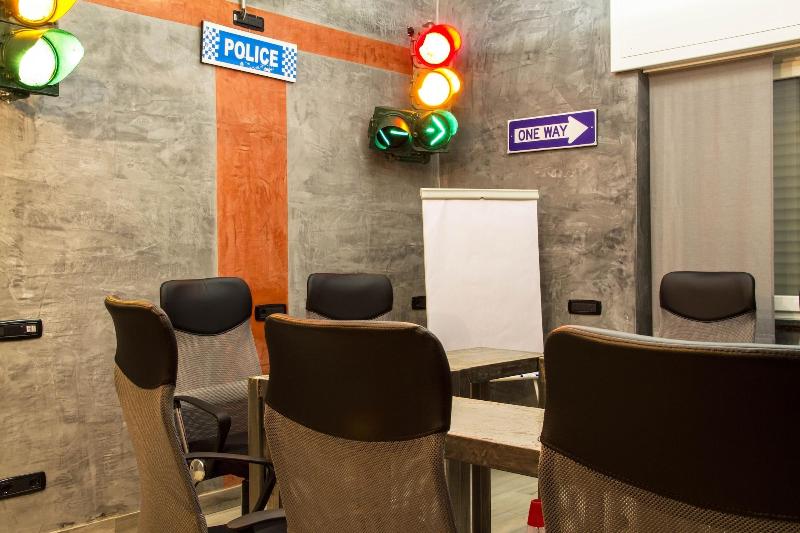 B2in Suite & Office - Toplantı