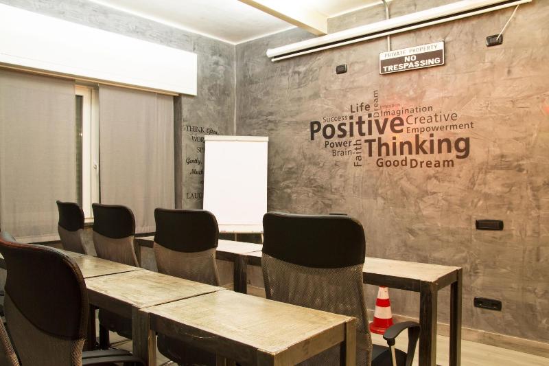 B2in Suite & Office - Toplantı