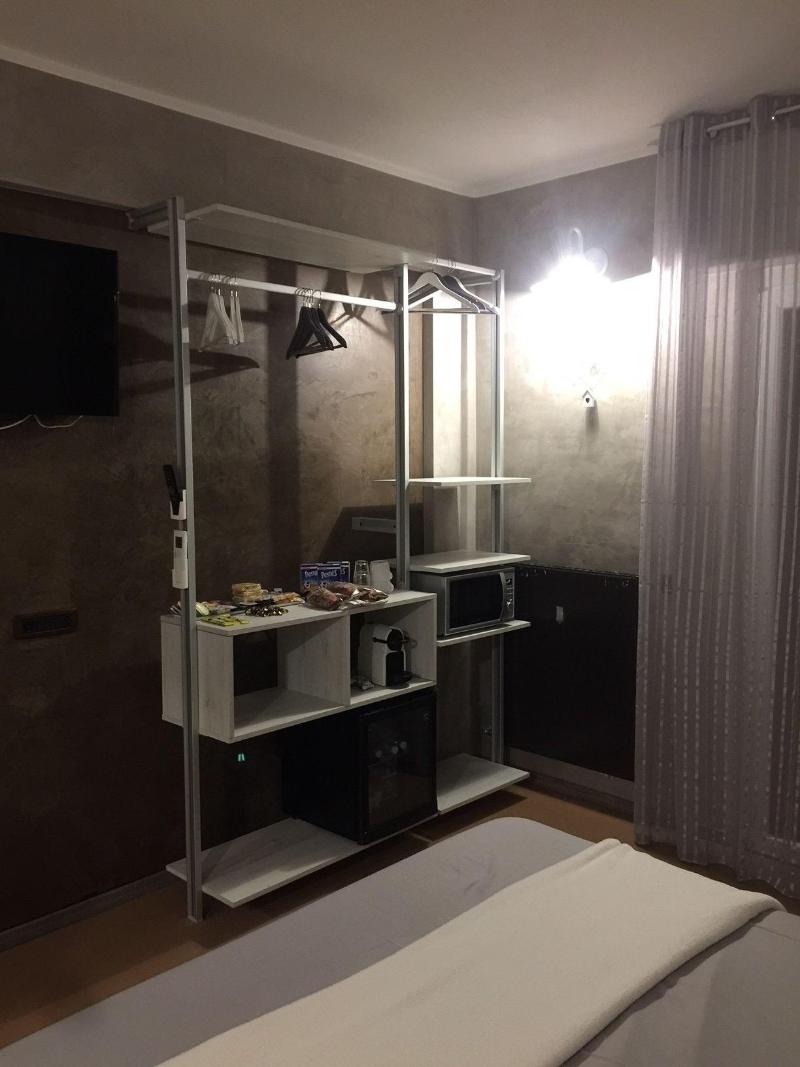 B2in Suite & Office - Oda