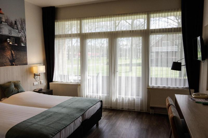 Hotel Van Saaze - Oda