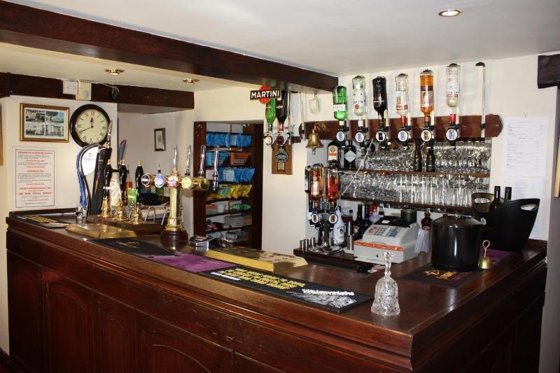 The Jug And Glass Inn - Bar