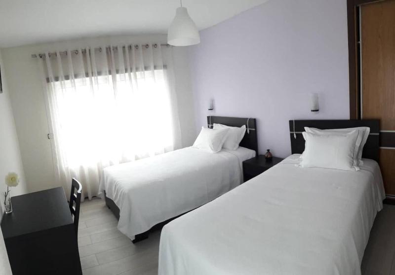 Tires Guest House - Oda
