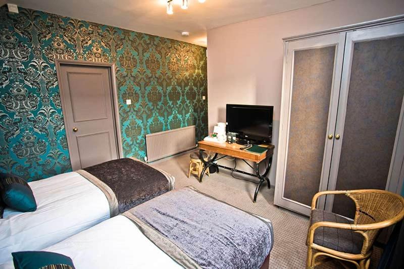 Wards Hotel - Oda