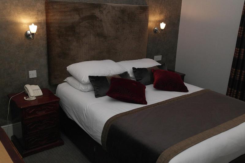 Wards Hotel - Oda
