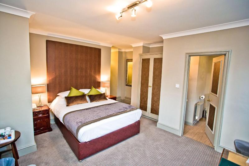 Wards Hotel - Oda