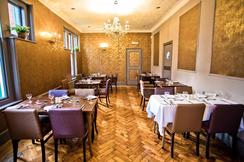 Wards Hotel - Restoran