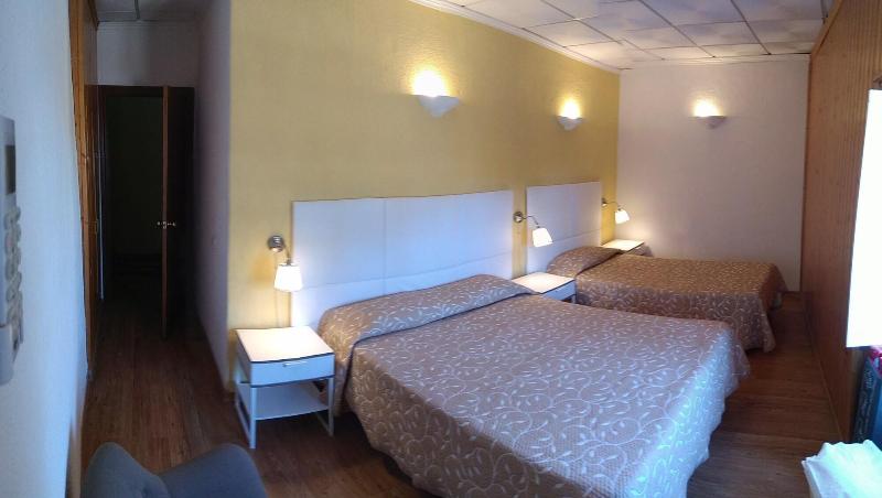 Alcamim Guesthouse - Oda