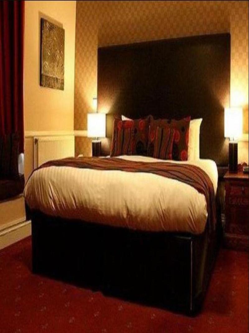 Dunkerleys Hotel - Oda