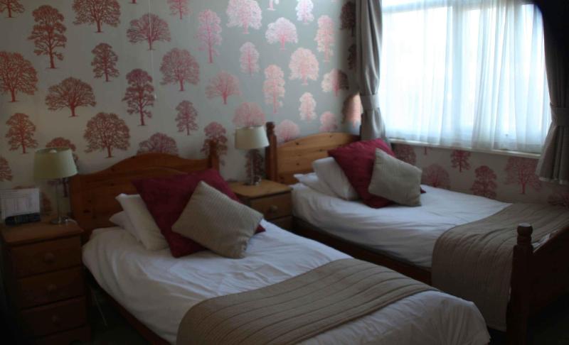 The Dog And Partridge Country Inn - Oda