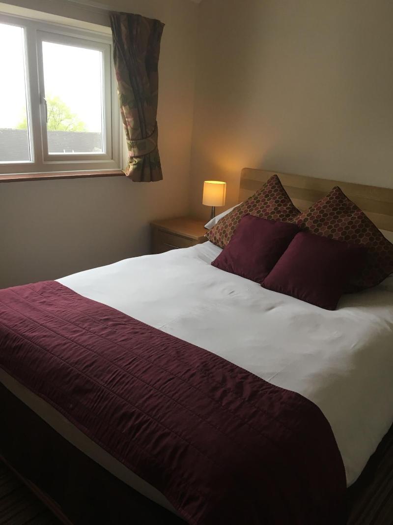 The Dog And Partridge Country Inn - Oda