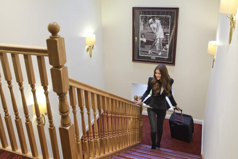 Trump Macleod House & Lodge - Lobi