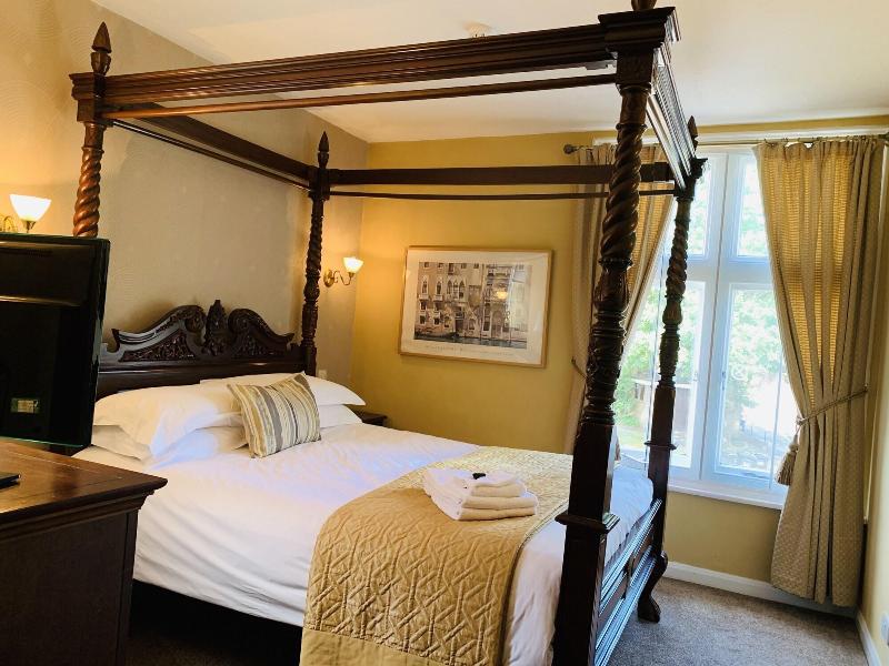 Ardingly Inn - Genel