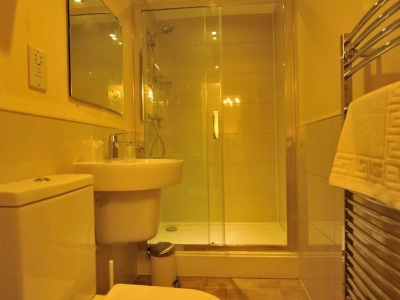 Gails Guest House - Genel