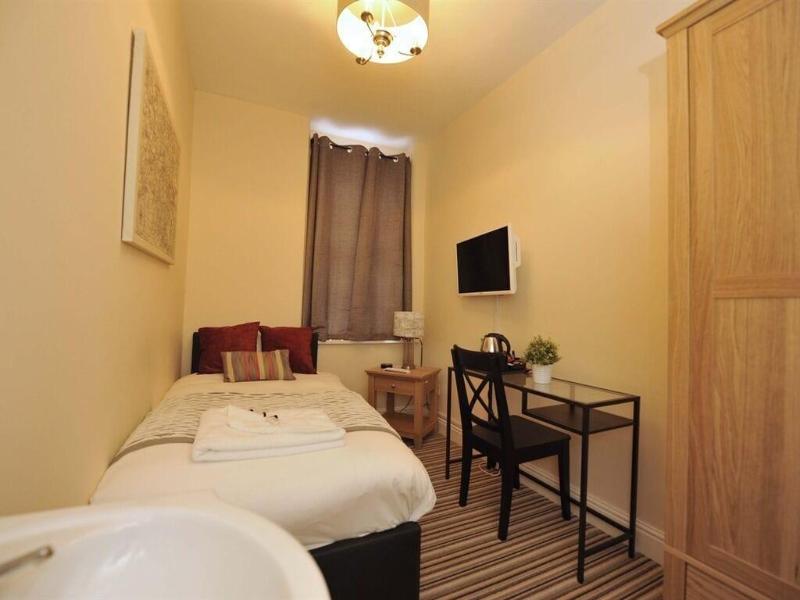 Gails Guest House - Oda