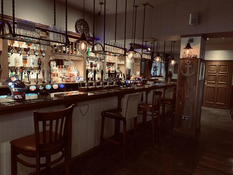 Wash And Tope - Bar