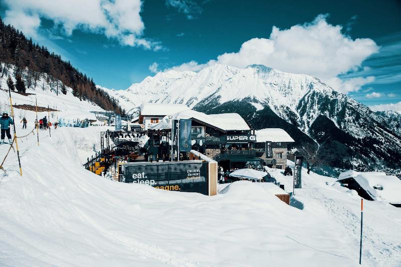 Super G - Genel