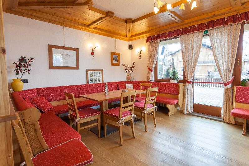 Hotel La Vallee Blanche - Lobi