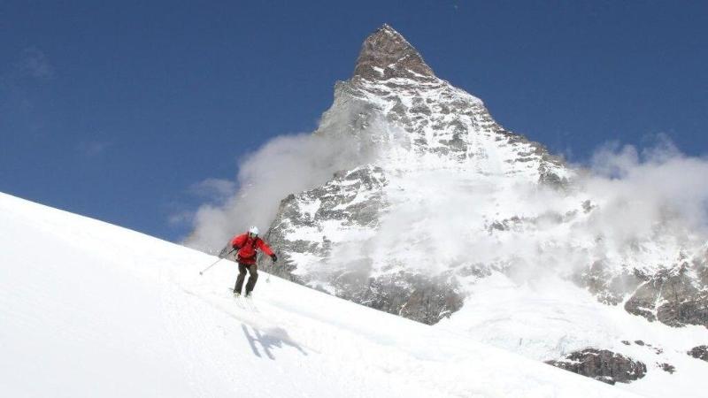 Les Neiges d'Antan - Aktivite