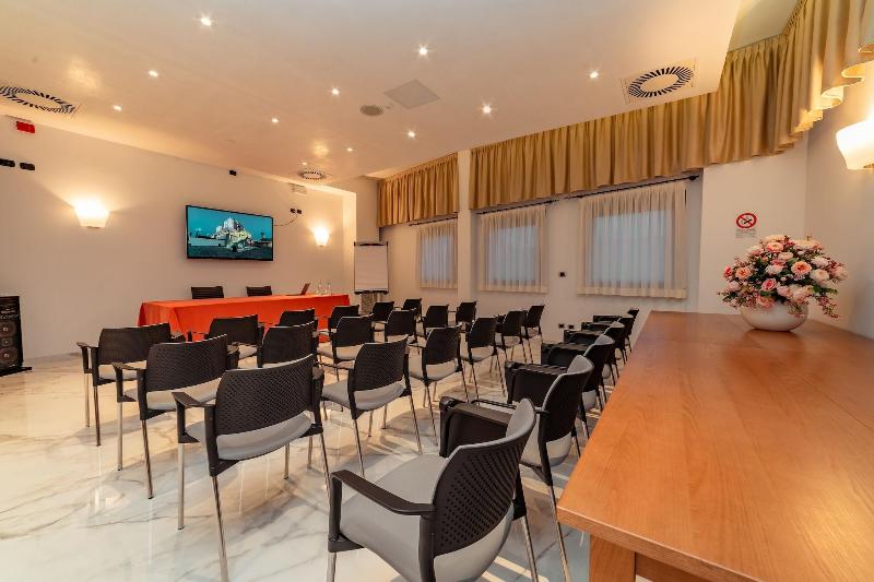 Prealpi Hotel - Toplantı