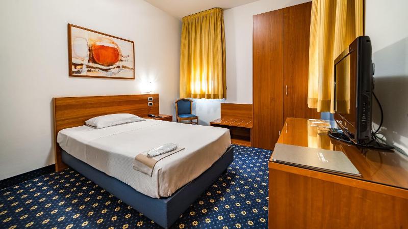 Prealpi Hotel - Oda