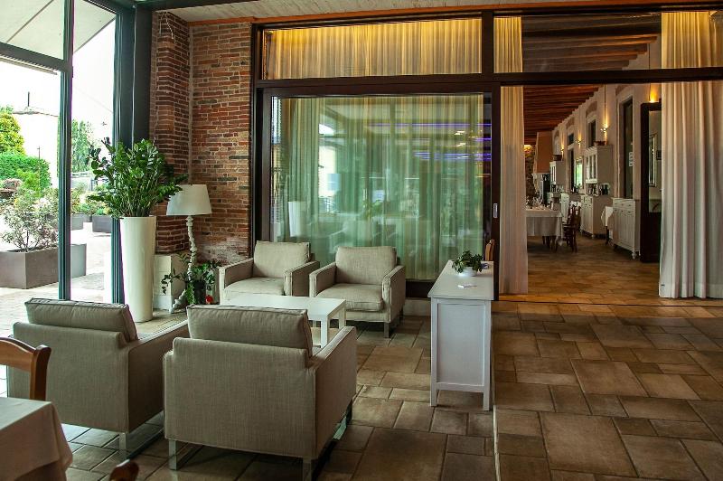 Hotel Fracanzana - Lobi