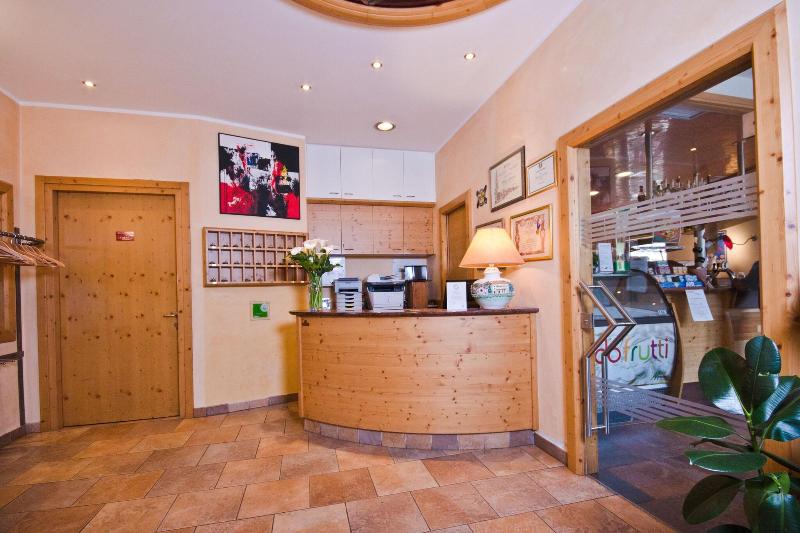 Hotel Martinelli - Lobi