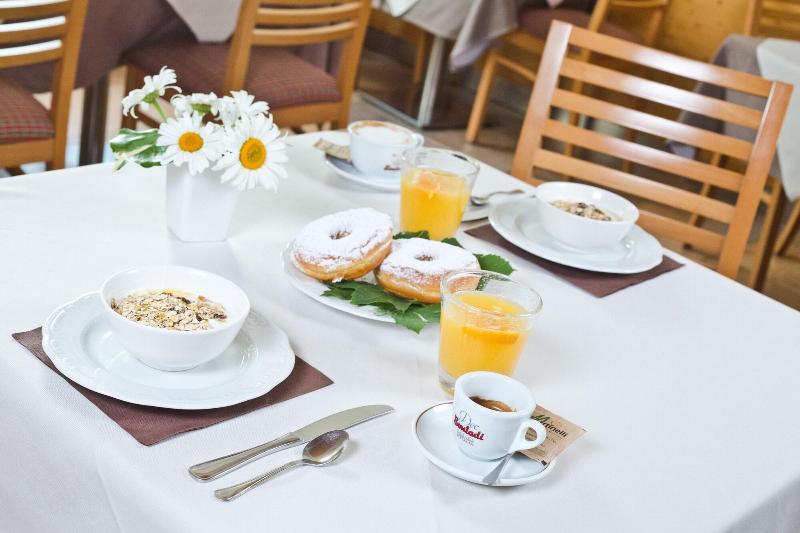 Hotel Martinelli - Restoran