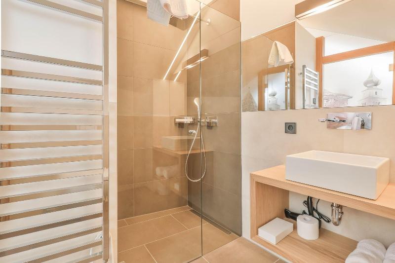 Belvenu Boutique Hotel - Oda