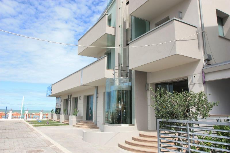 Hotel & Residence Cavalluccio Marino - Genel