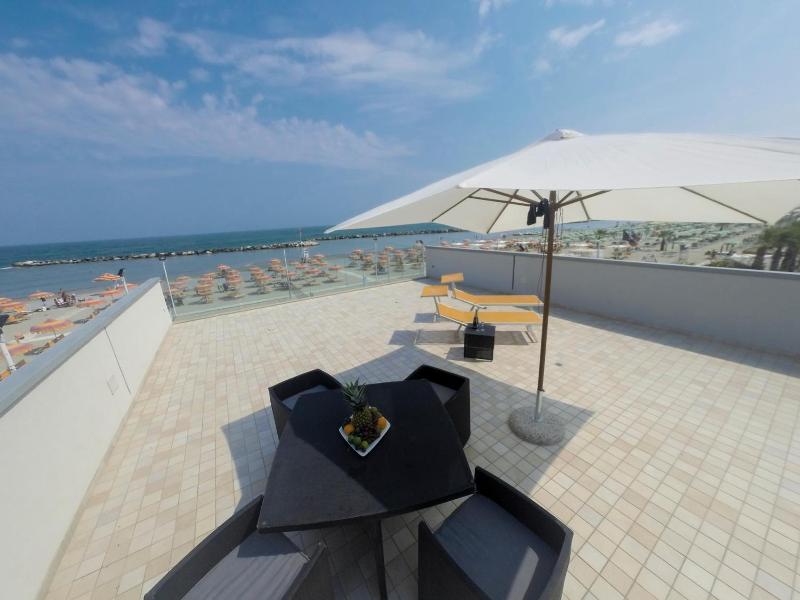 Hotel & Residence Cavalluccio Marino - Genel