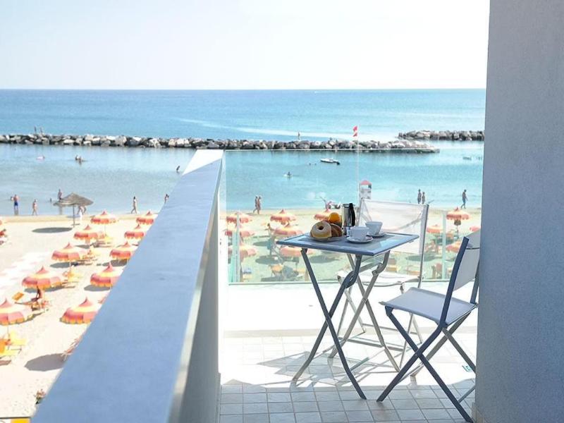 Hotel & Residence Cavalluccio Marino - Genel