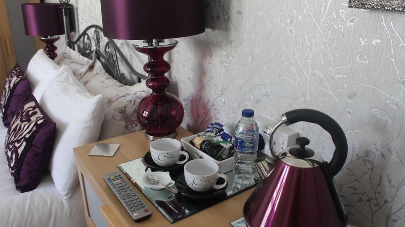 The Heidi Bed & Breakfast - Oda
