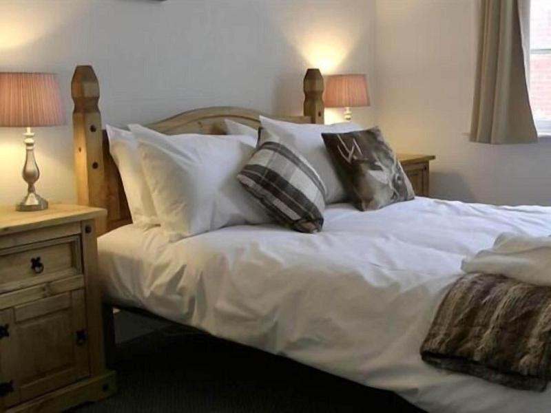 The Stonehenge Inn And Carvery - Genel