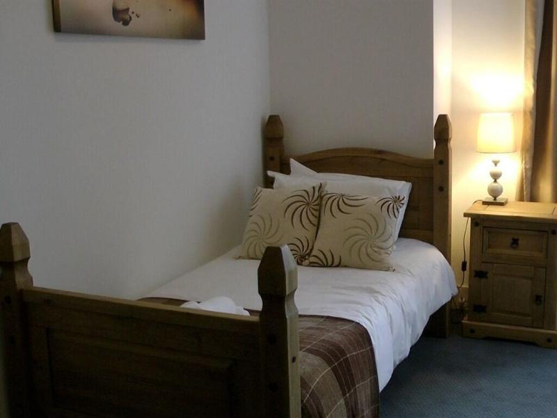 The Stonehenge Inn And Carvery - Oda