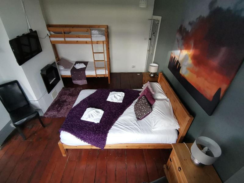 The Stonehenge Inn And Carvery - Oda
