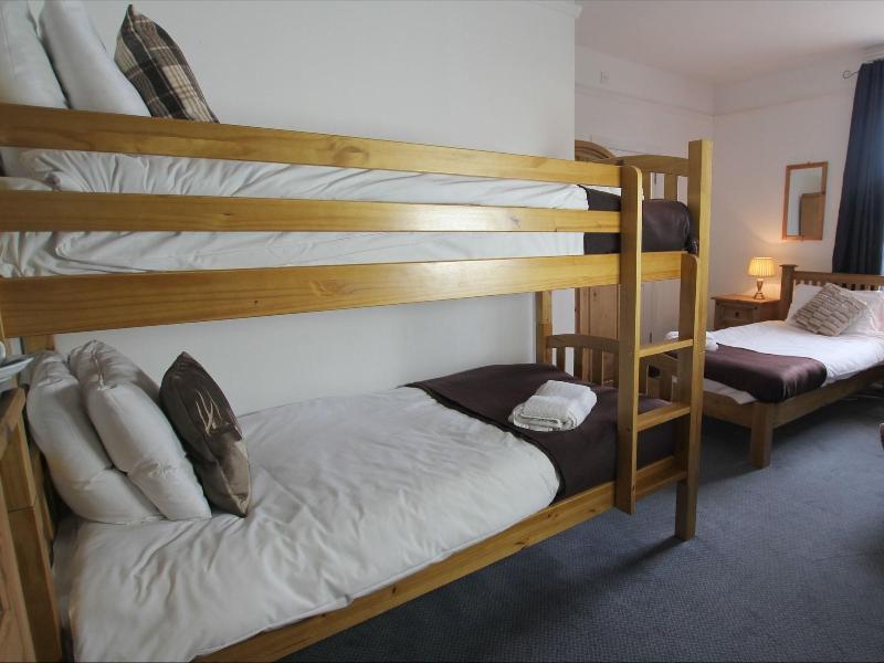 The Stonehenge Inn And Carvery - Oda