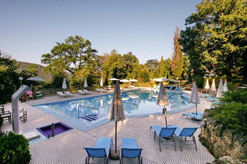 Park Hotel Villa Potenziani - Havuz
