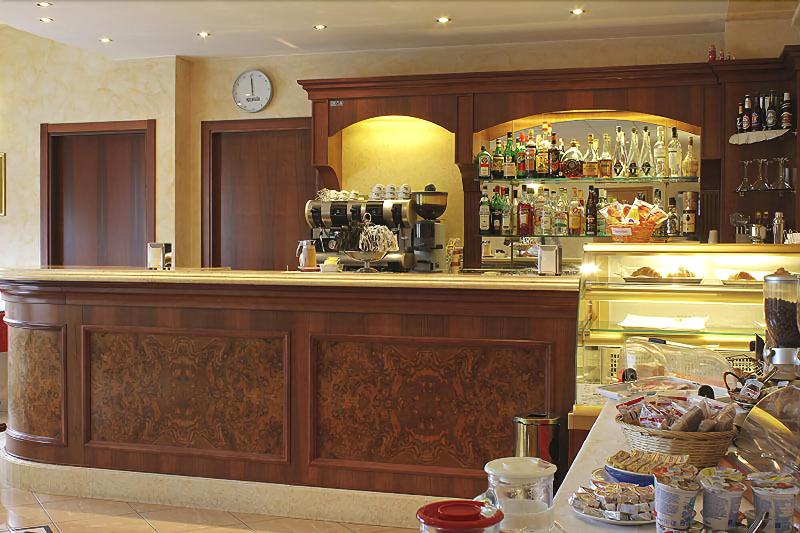 Il Focolare Hotel - Bar