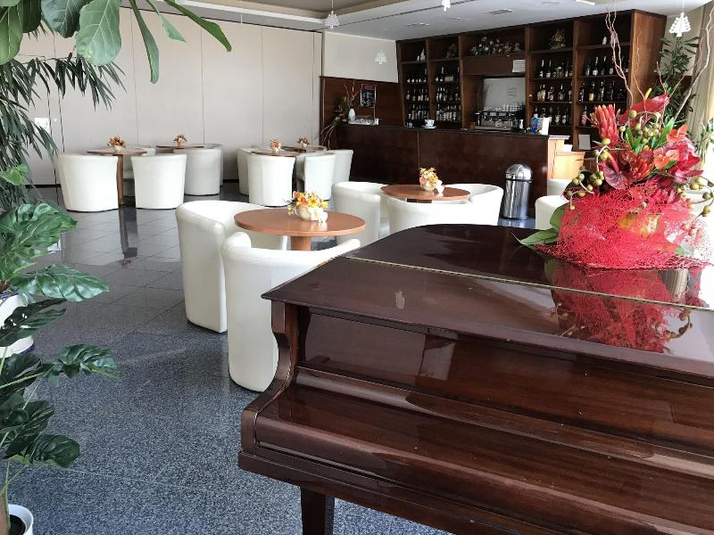 Edra Palace - Bar