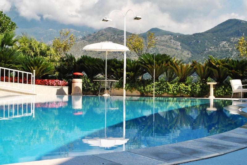 Edra Palace - Aktivite